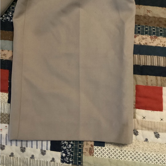 Pants - Picture 4 of 6